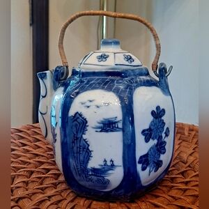🫖Vintage Chinese Teapot